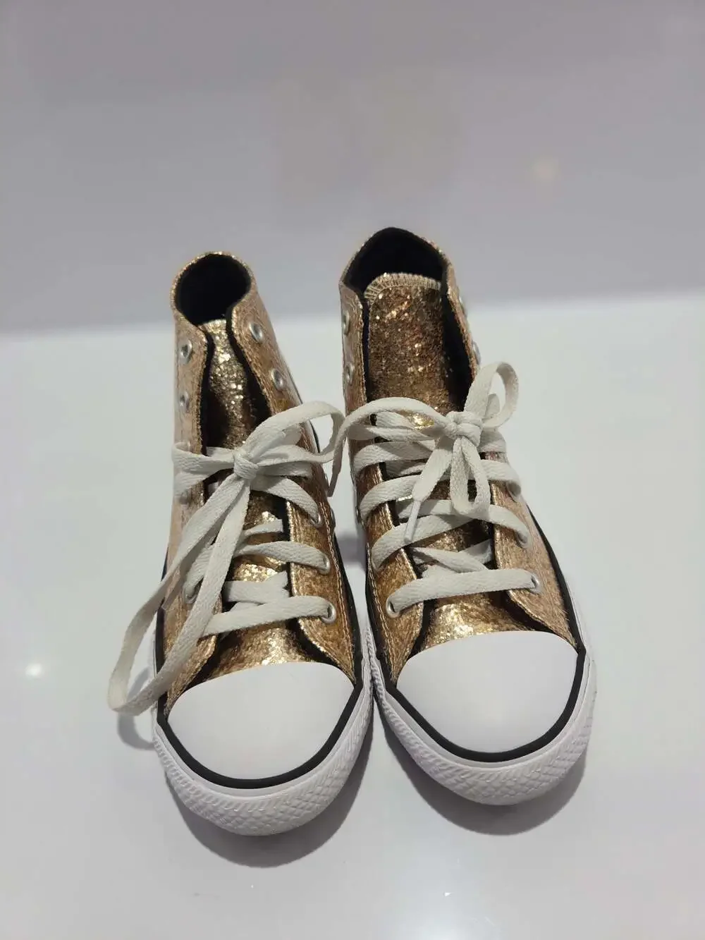 Converse Chuck Taylor All Star Youth High Top Gold Glitter Sneakers Size 2